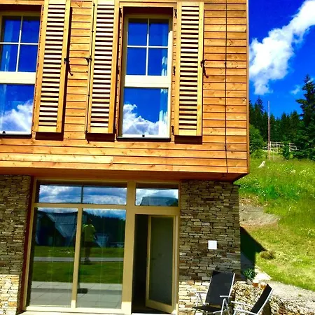 Apartmán 437 *
